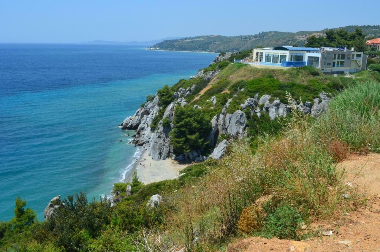 Comfortable Apartment Near The Central Beach Nea Skioni Exterior foto
